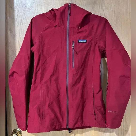 Patagonia Women's Powder Bowl Gore-Tex Jacket, Roamer Red XS - Picture 2 of 9